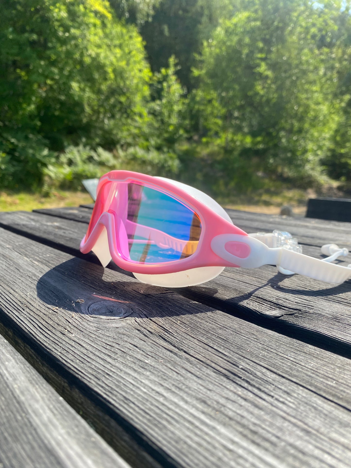 Svømmebriller for barn med smart design